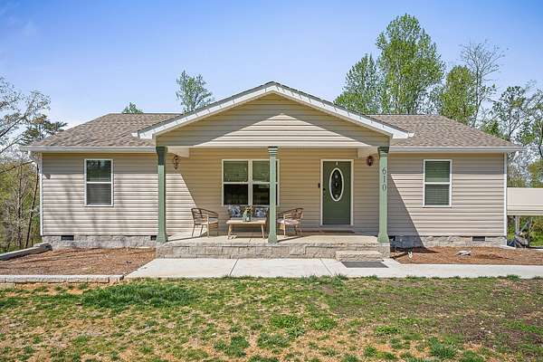 2.2 Acres of Residential Land with Home for Sale in McMinnville, Tennessee