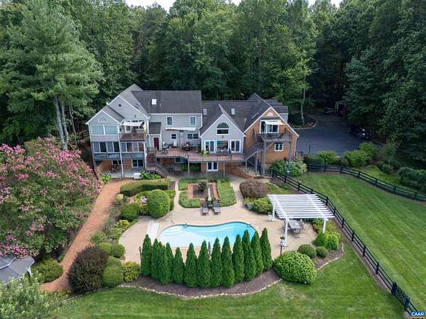 7 Acres of Residential Land with Home for Sale in Afton, Virginia