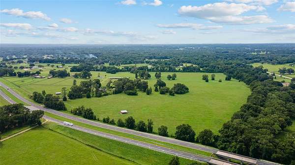 60 Acres of Land for Sale in Reddick, Florida