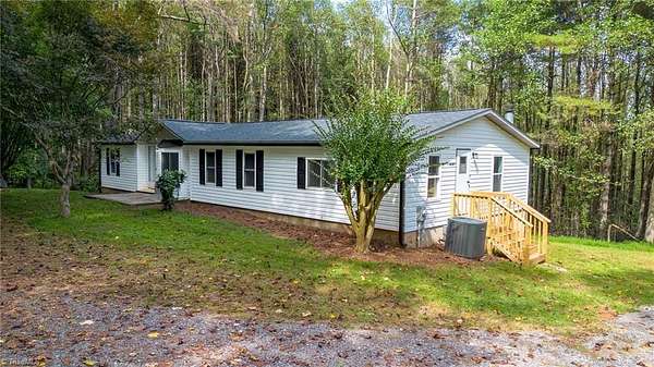 2.89 Acres of Residential Land with Home for Sale in Hays, North Carolina