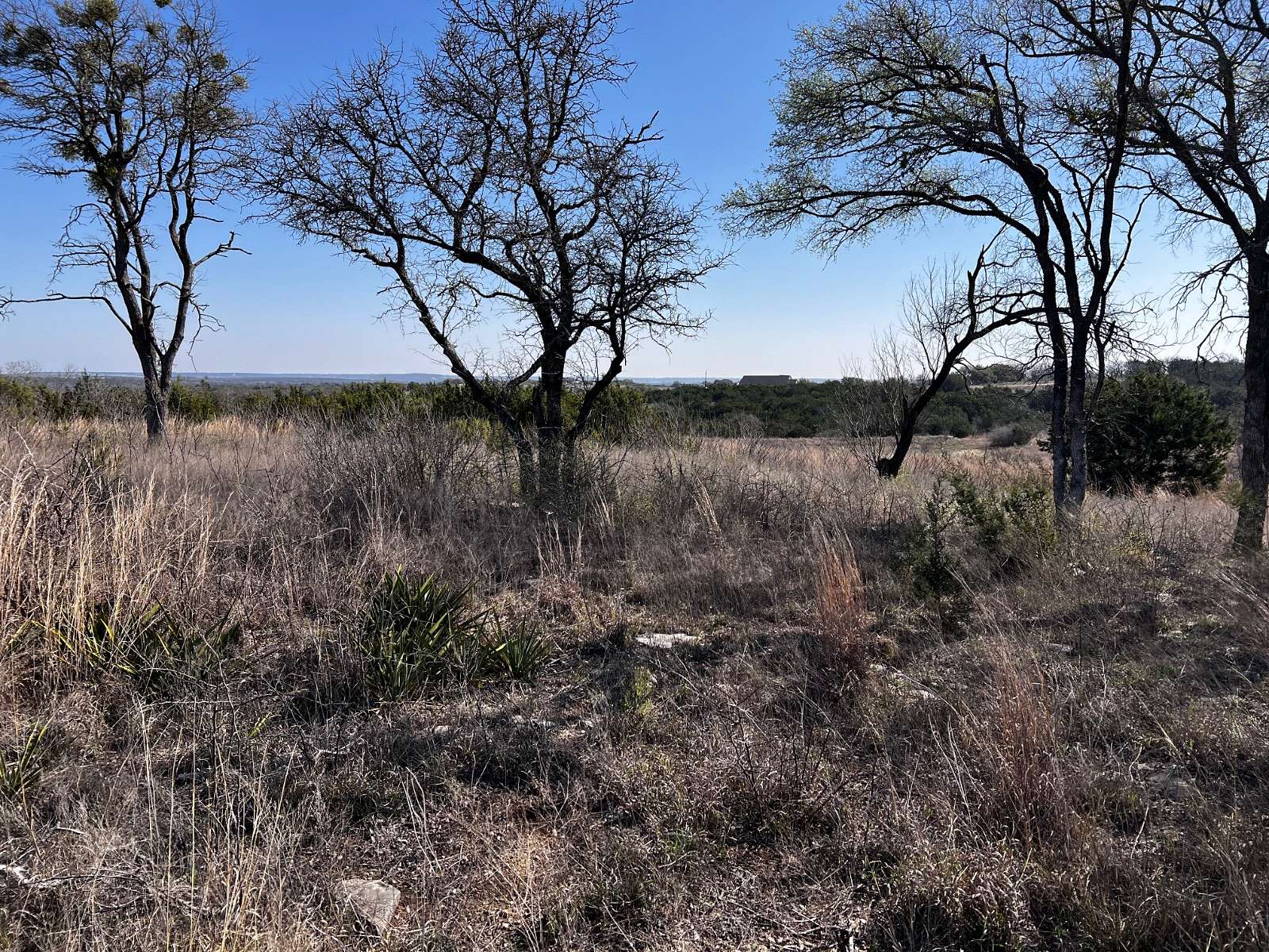 10 Acres of Land for Sale in Hamilton, Texas