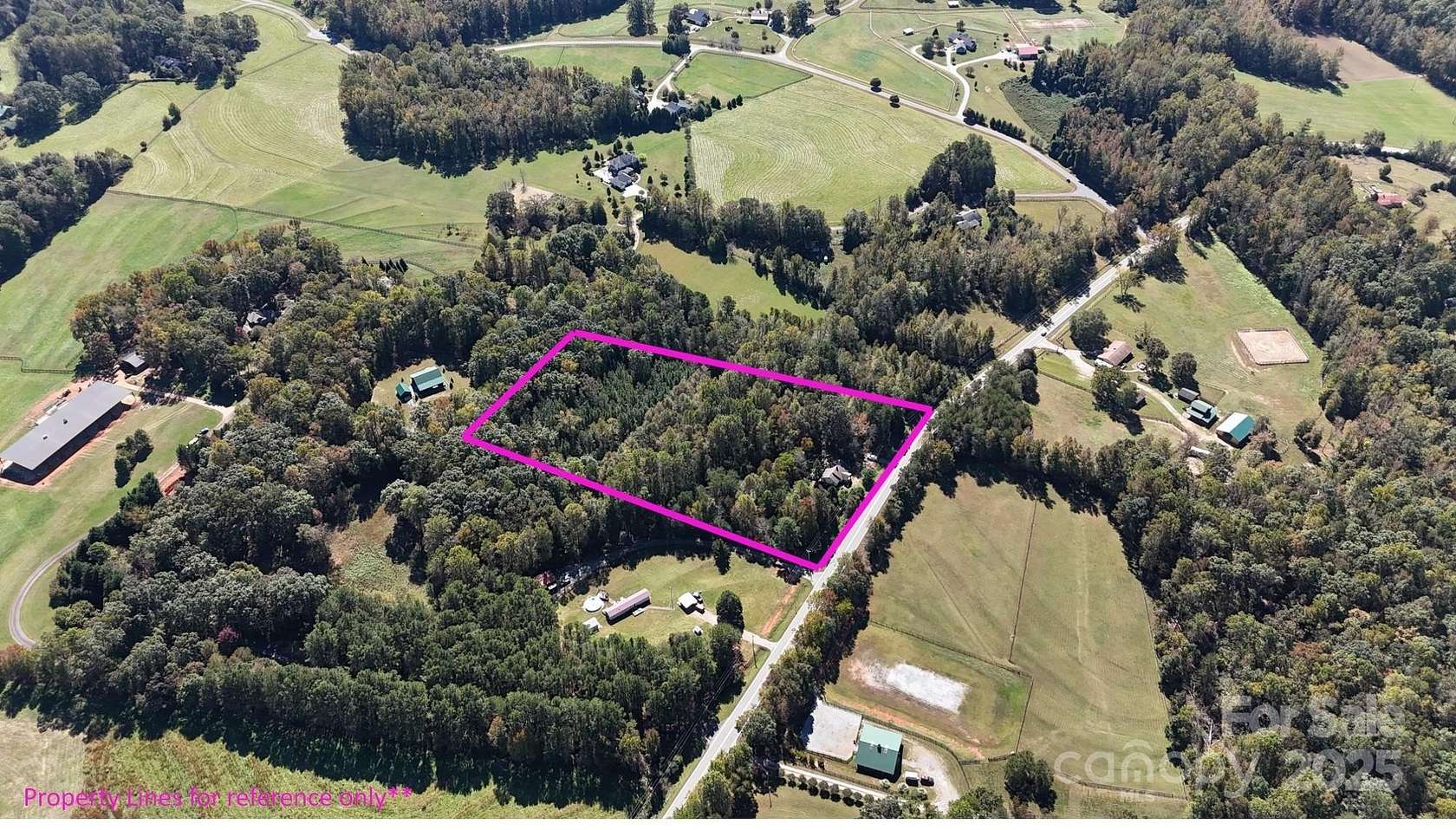 5.37 Acres of Land with Home for Sale in Columbus, North Carolina
