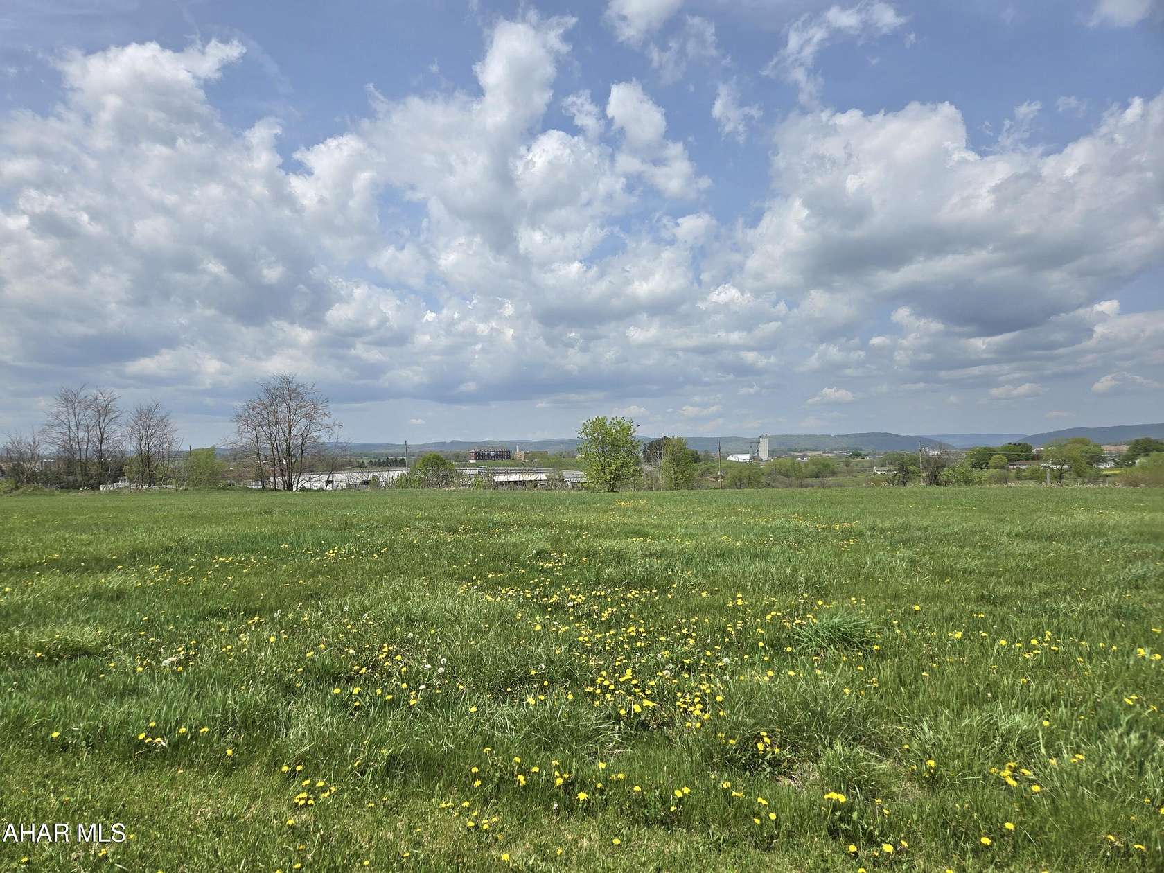 12 Acres of Land for Sale in Martinsburg, Pennsylvania