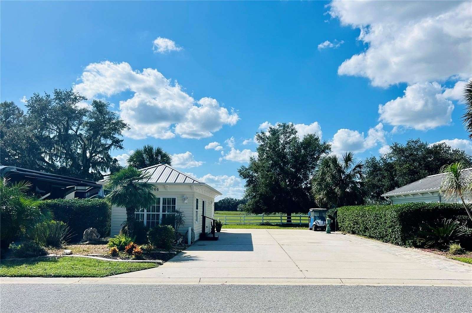 0.12 Acres of Land for Sale in Webster, Florida