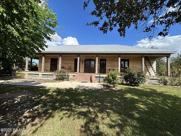 19.8 Acres of Land with Home for Sale in Ville Platte, Louisiana
