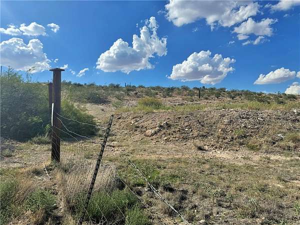 0.69 Acres of Residential Land for Sale in Kingman, Arizona