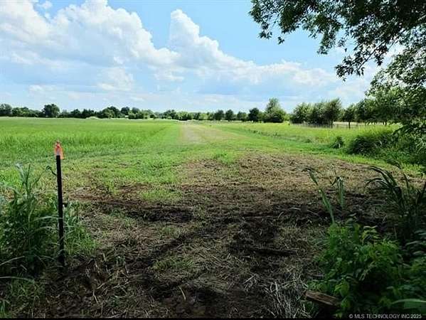 5 Acres of Residential Land for Sale in Claremore, Oklahoma