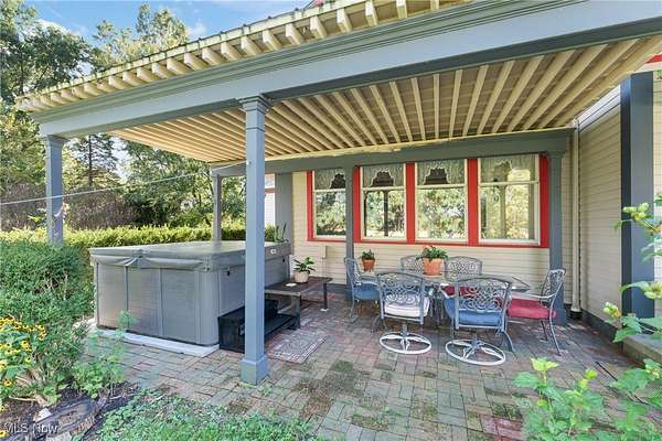 14 Acres of Land with Home for Auction in Medina, Ohio