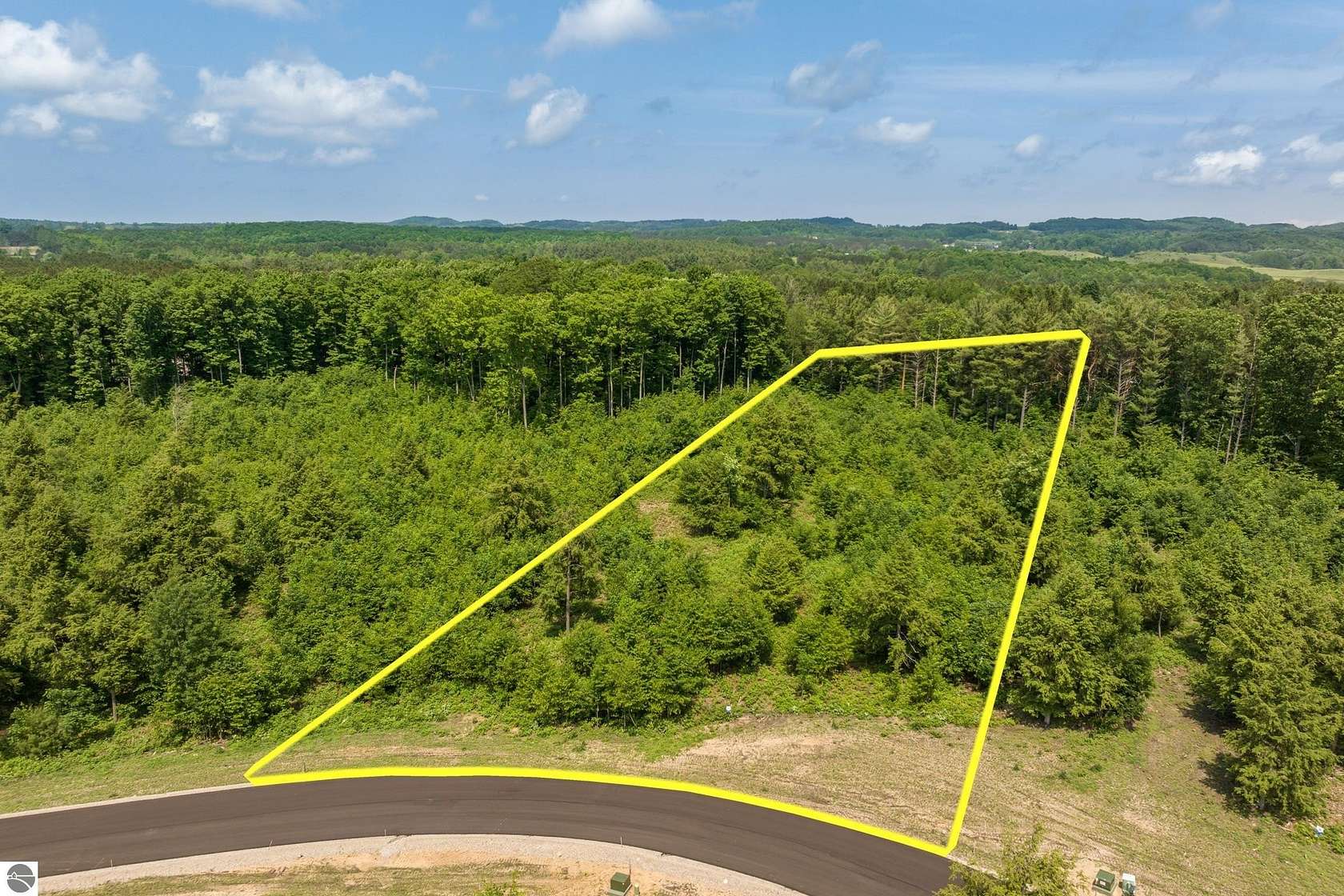 1.25 Acres of Residential Land for Sale in Traverse City, Michigan