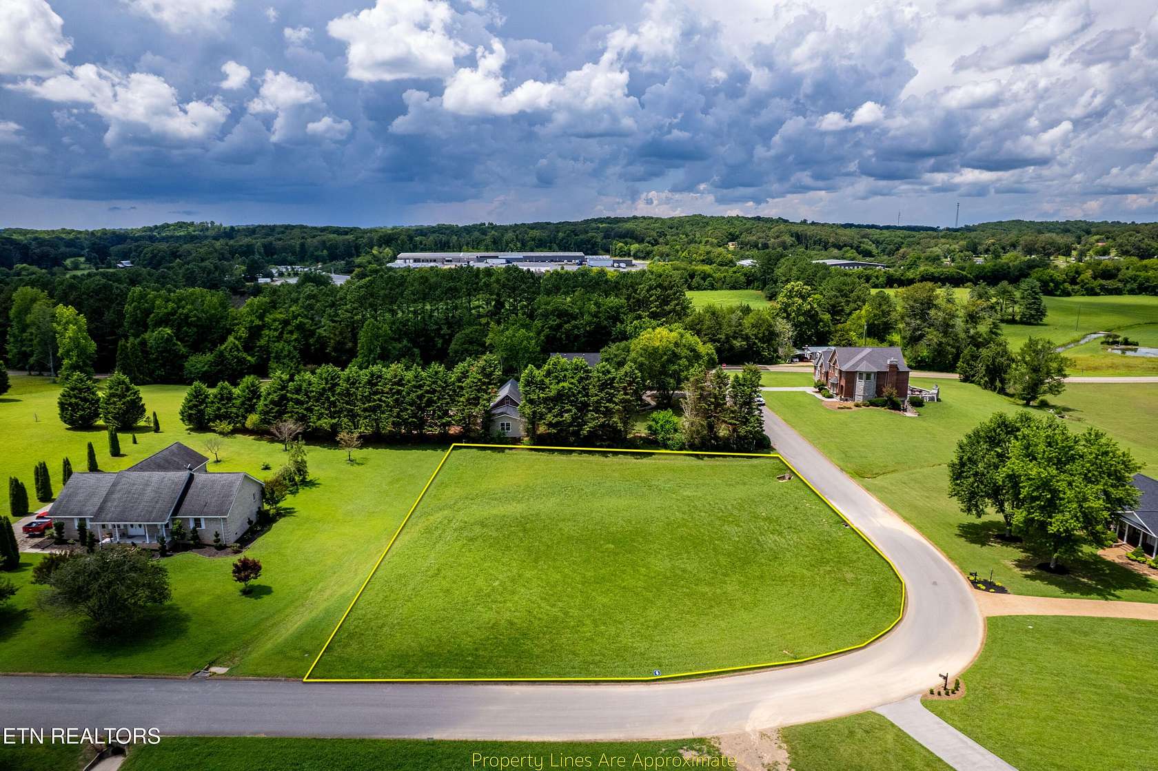 0.76 Acres of Residential Land for Sale in Athens, Tennessee