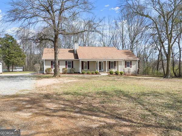 18.2 Acres of Land with Home for Sale in Jefferson, Georgia