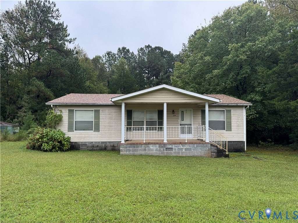 2 Acres of Residential Land with Home for Sale in Brodnax, Virginia