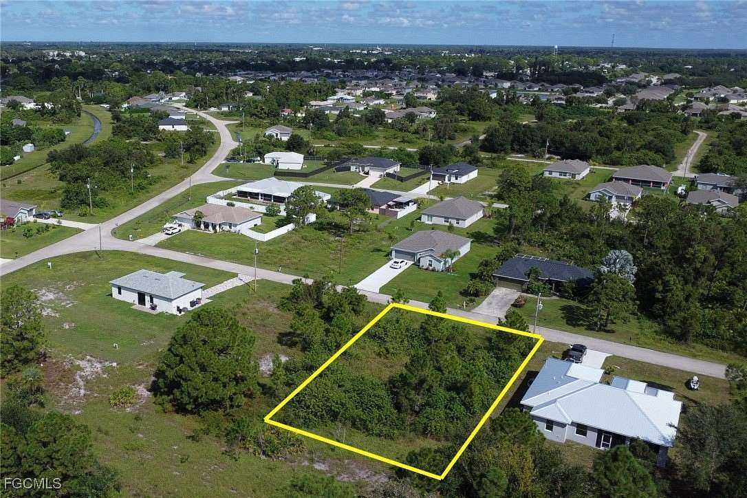 0.25 Acres of Residential Land for Sale in Lehigh Acres, Florida