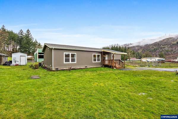 1.5 Acres of Land with Home for Sale in Lyons, Oregon