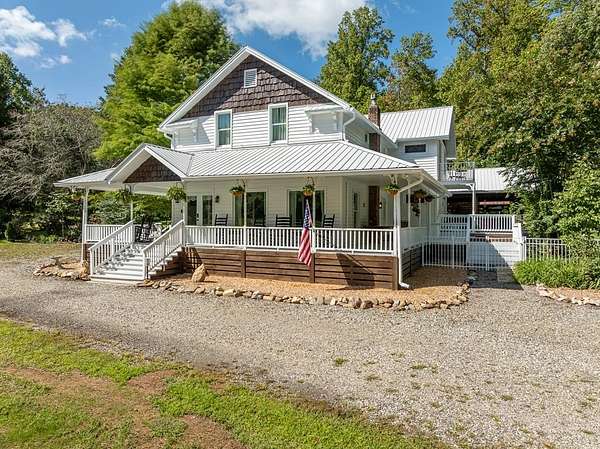 4 Acres of Residential Land for Sale in Blairsville, Georgia