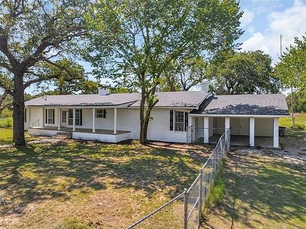 9.24 Acres of Land with Home for Sale in Wilson, Oklahoma