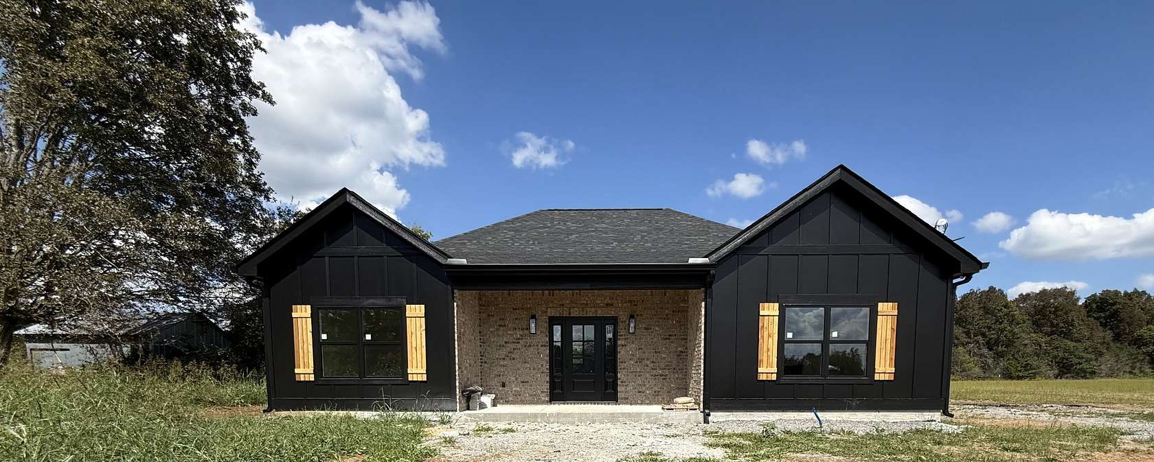 2.12 Acres of Residential Land with Home for Sale in Lewisburg, Tennessee