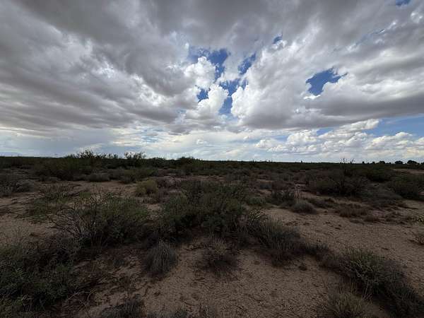 5.88 Acres of Residential Land for Sale in Alamogordo, New Mexico