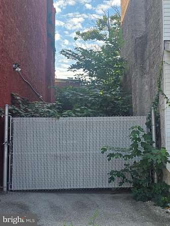 0.03 Acres of Land for Sale in Philadelphia, Pennsylvania