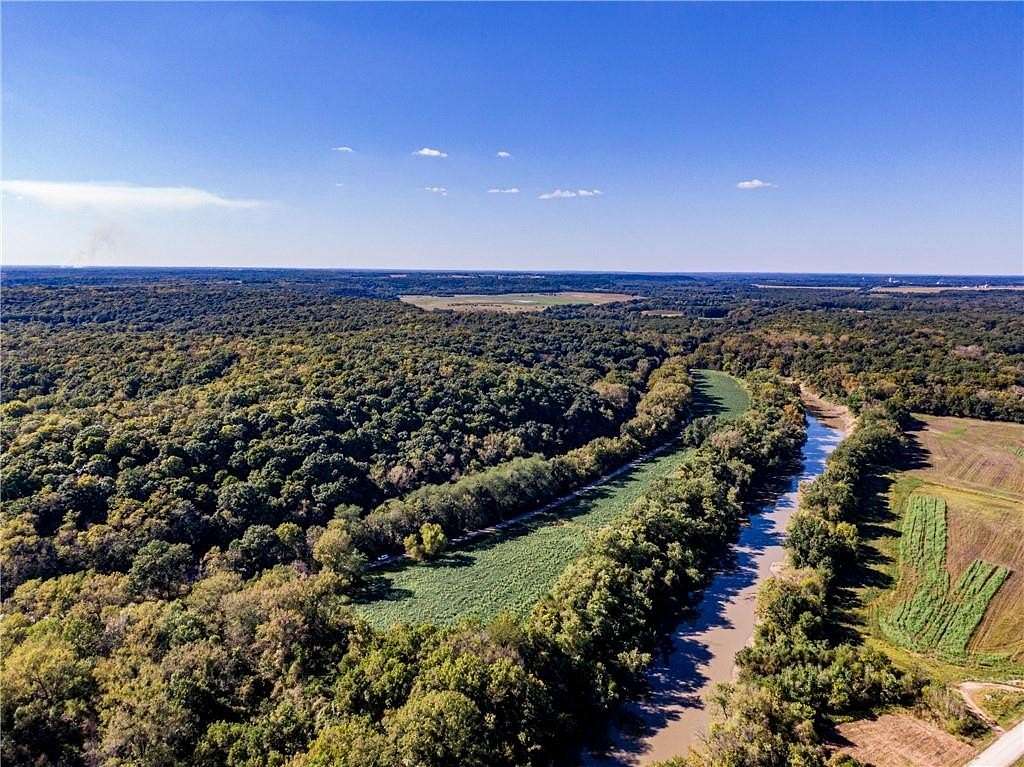 24.7 Acres of Land for Sale in Pleasanton, Kansas