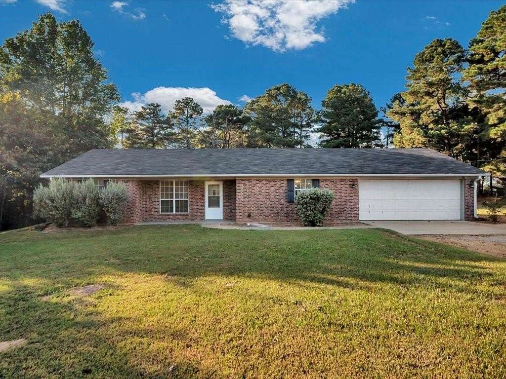 1.72 Acres of Residential Land with Home for Sale in Rusk, Texas