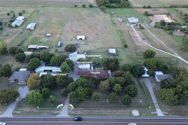 8 Acres of Land with Home for Sale in Waxahachie, Texas