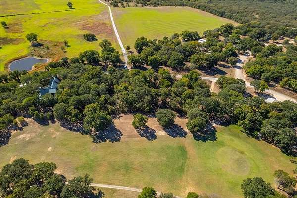 5 Acres of Land for Sale in Nocona, Texas