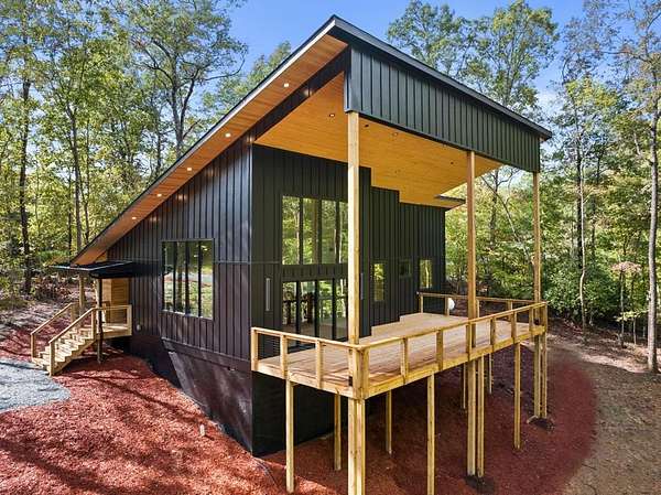 2.67 Acres of Residential Land with Home for Sale in Mineral Bluff, Georgia