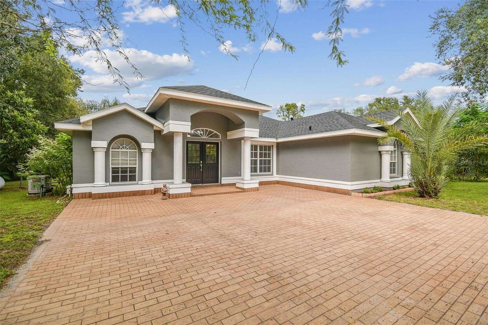 4 Acres of Land with Home for Sale in Plant City, Florida