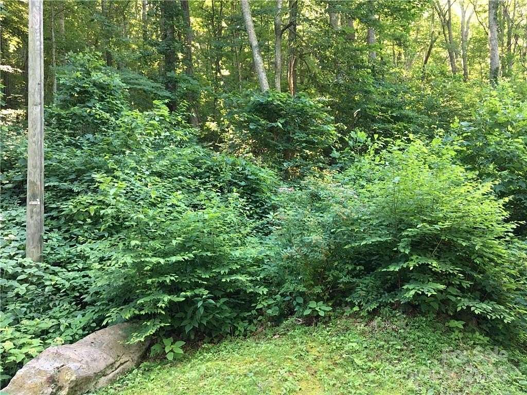 3 Acres of Land for Sale in Fairview, North Carolina