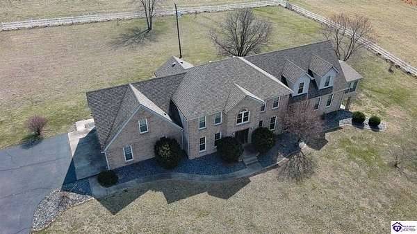 3 Acres of Residential Land with Home for Sale in Elizabethtown, Kentucky