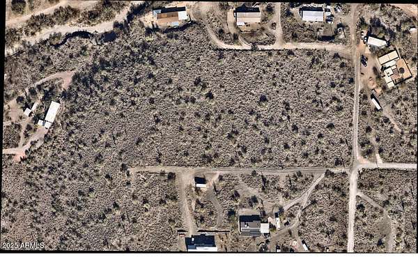 1.25 Acres of Residential Land for Sale in New River, Arizona