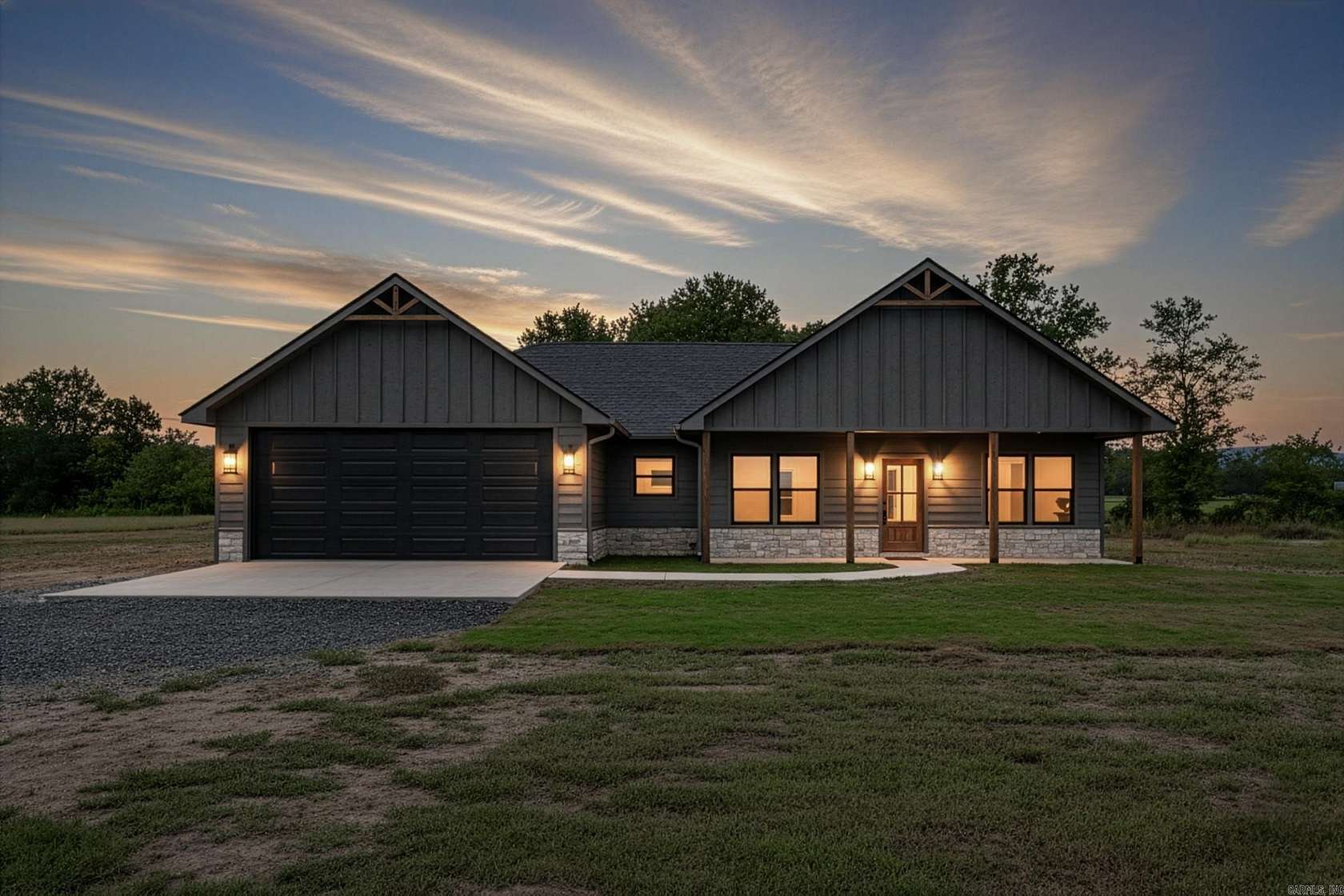 3.19 Acres of Residential Land with Home for Sale in Mena, Arkansas