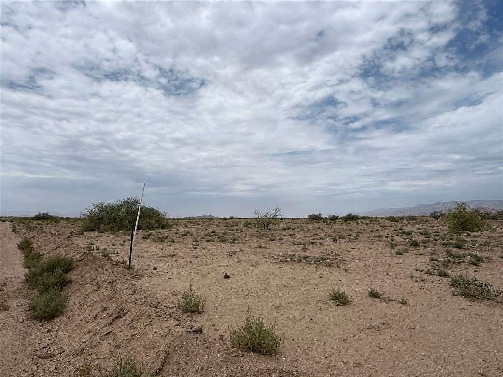 10 Acres of Land for Sale in Kingman, Arizona