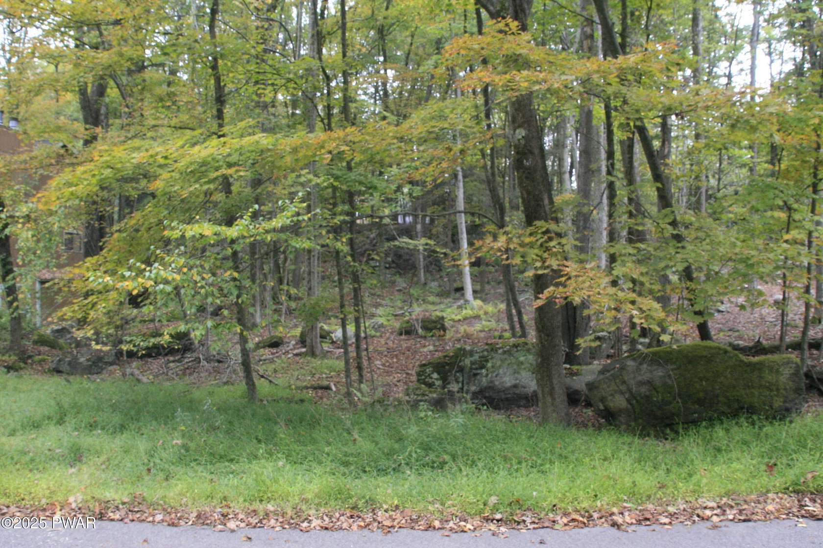 0.39 Acres of Residential Land for Sale in Lake Ariel, Pennsylvania