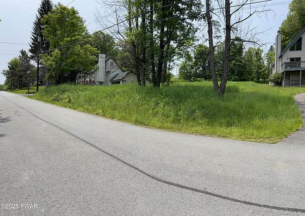 0.38 Acres of Land for Sale in Lake Ariel, Pennsylvania