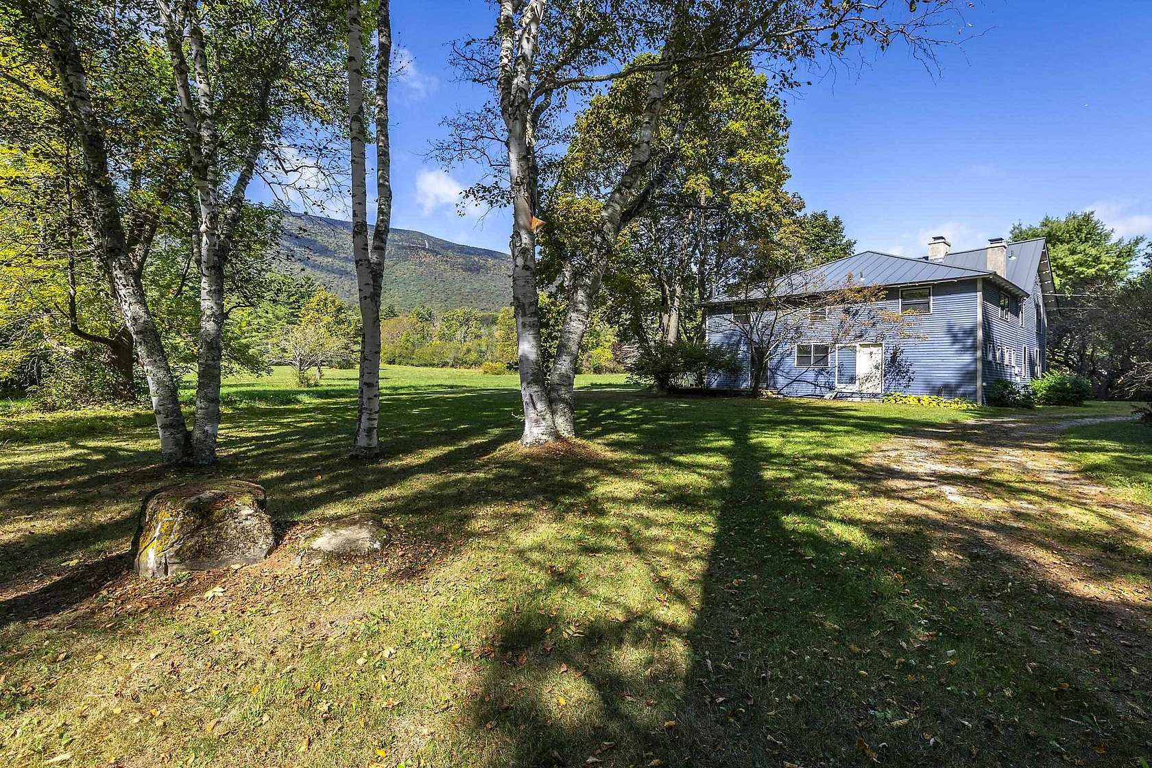 5.1 Acres of Residential Land with Home for Sale in Manchester, Vermont