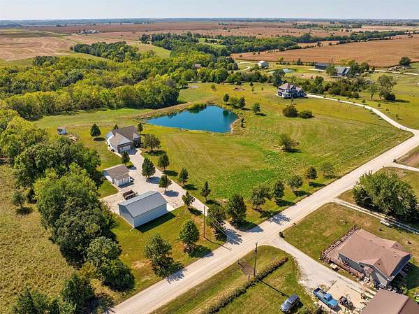 18 Acres of Land with Home for Sale in Winterset, Iowa
