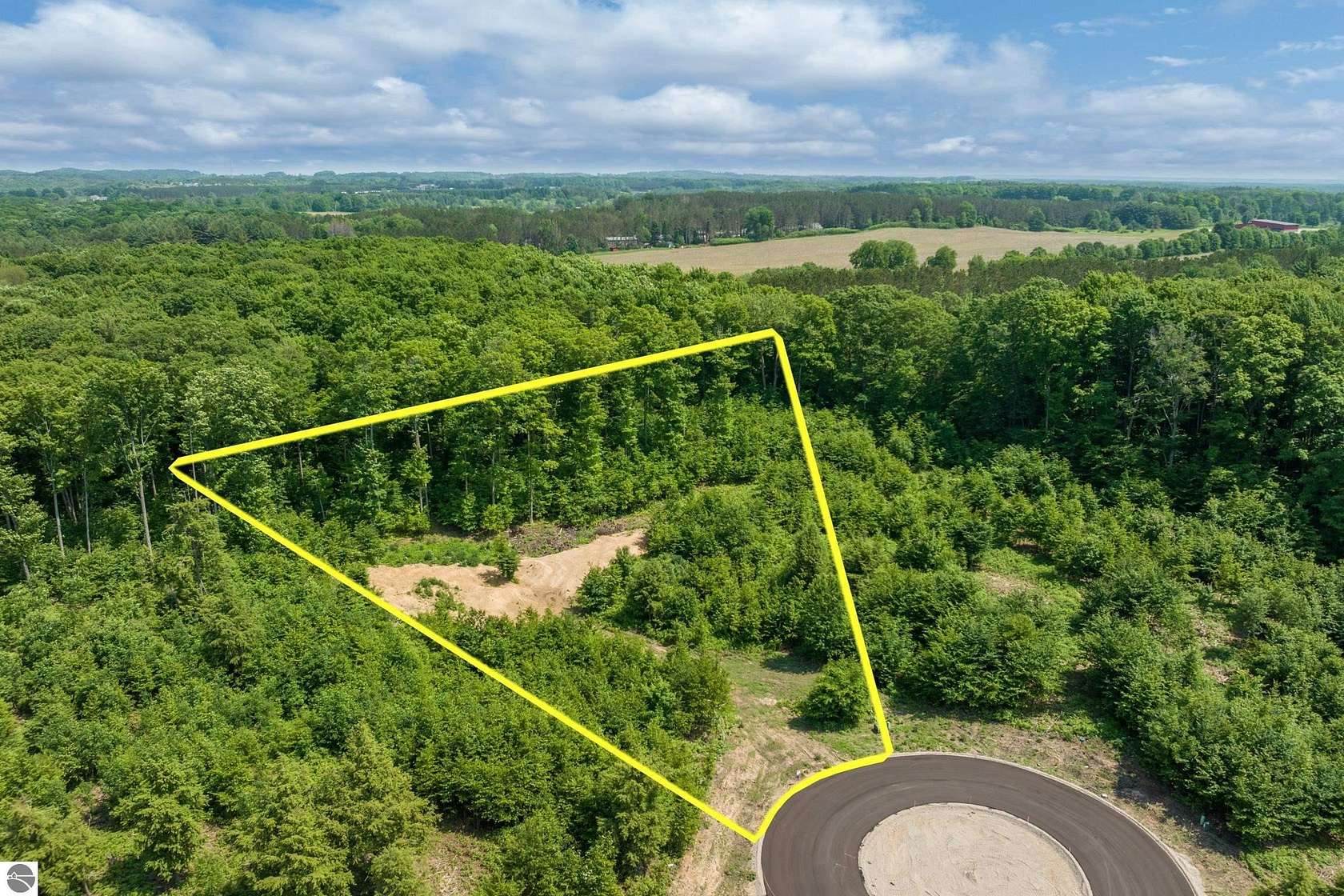 1.4 Acres of Residential Land for Sale in Traverse City, Michigan