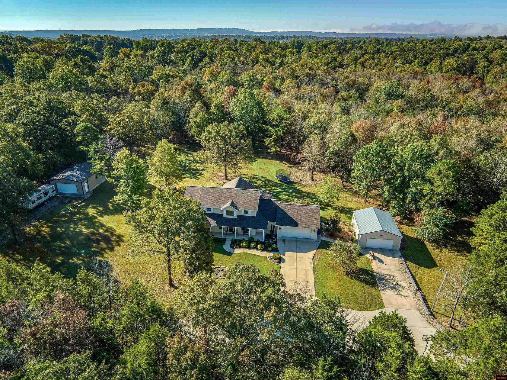 2.38 Acres of Residential Land with Home for Sale in Mountain Home, Arkansas