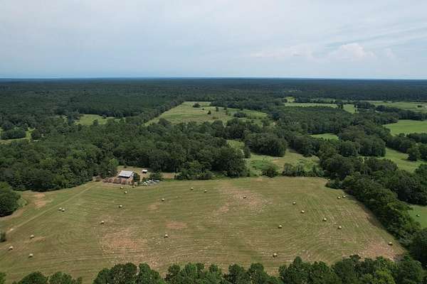 125 Acres of Land with Home for Sale in Kennard, Texas