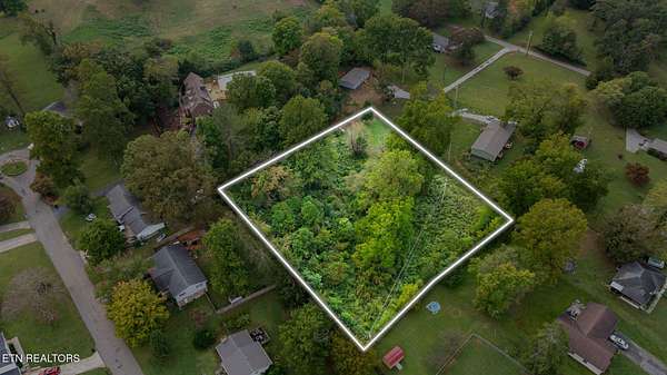 1.1 Acres of Residential Land for Sale in La Follette, Tennessee