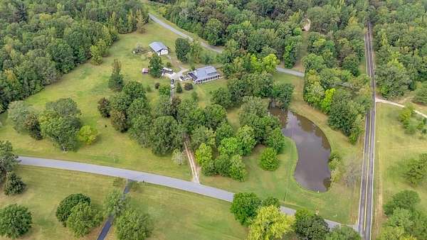 10 Acres of Land with Home for Sale in Abbeville, South Carolina