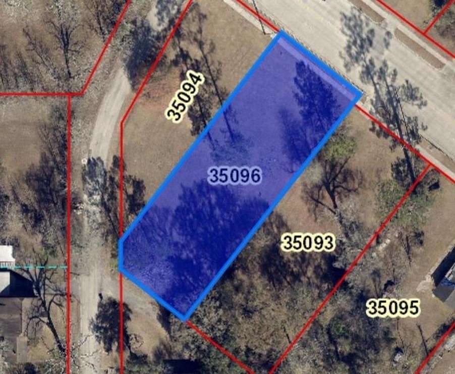 1.25 Acres of Residential Land for Sale in Beaumont, Texas