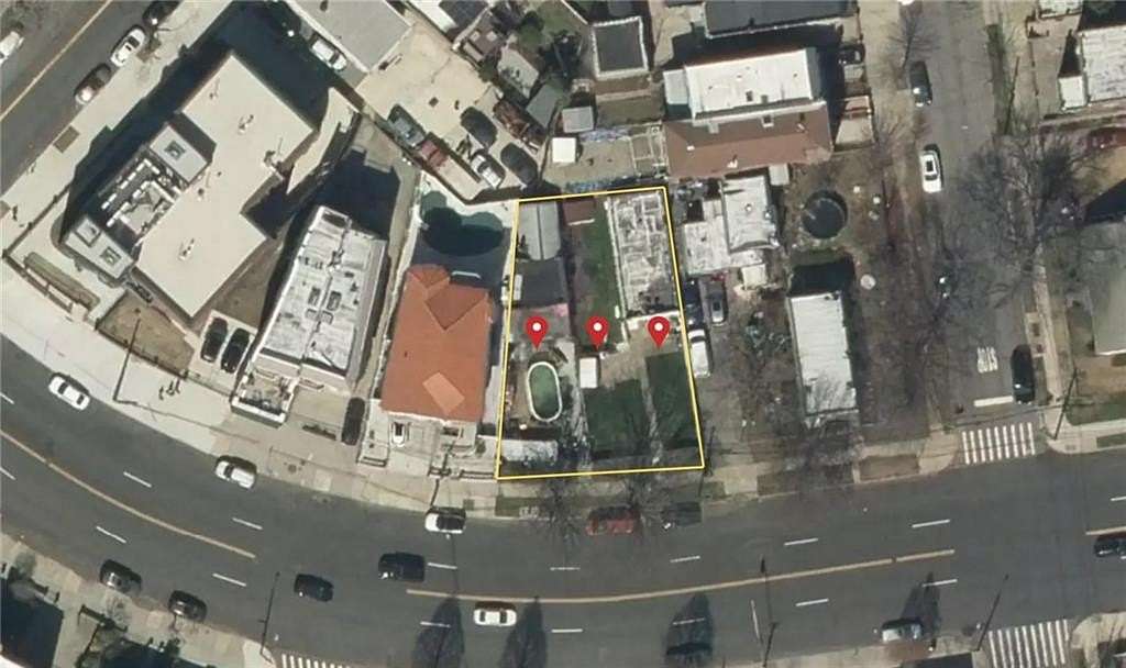 0.08 Acres of Residential Land for Sale in East Elmhurst, New York