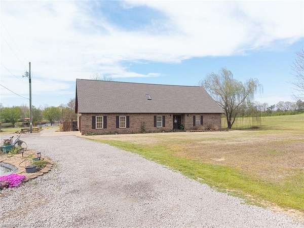 20.7 Acres of Recreational Land with Home for Sale in Van Buren, Arkansas