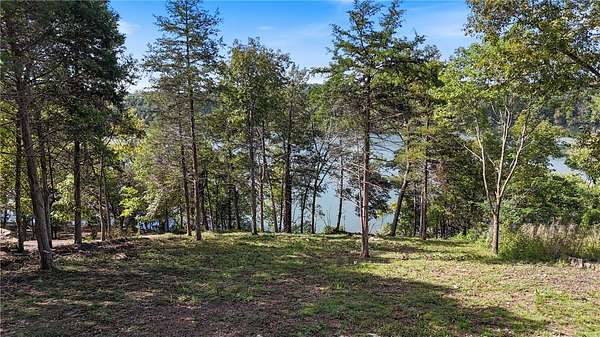 0.63 Acres of Residential Land for Sale in Holiday Island, Arkansas
