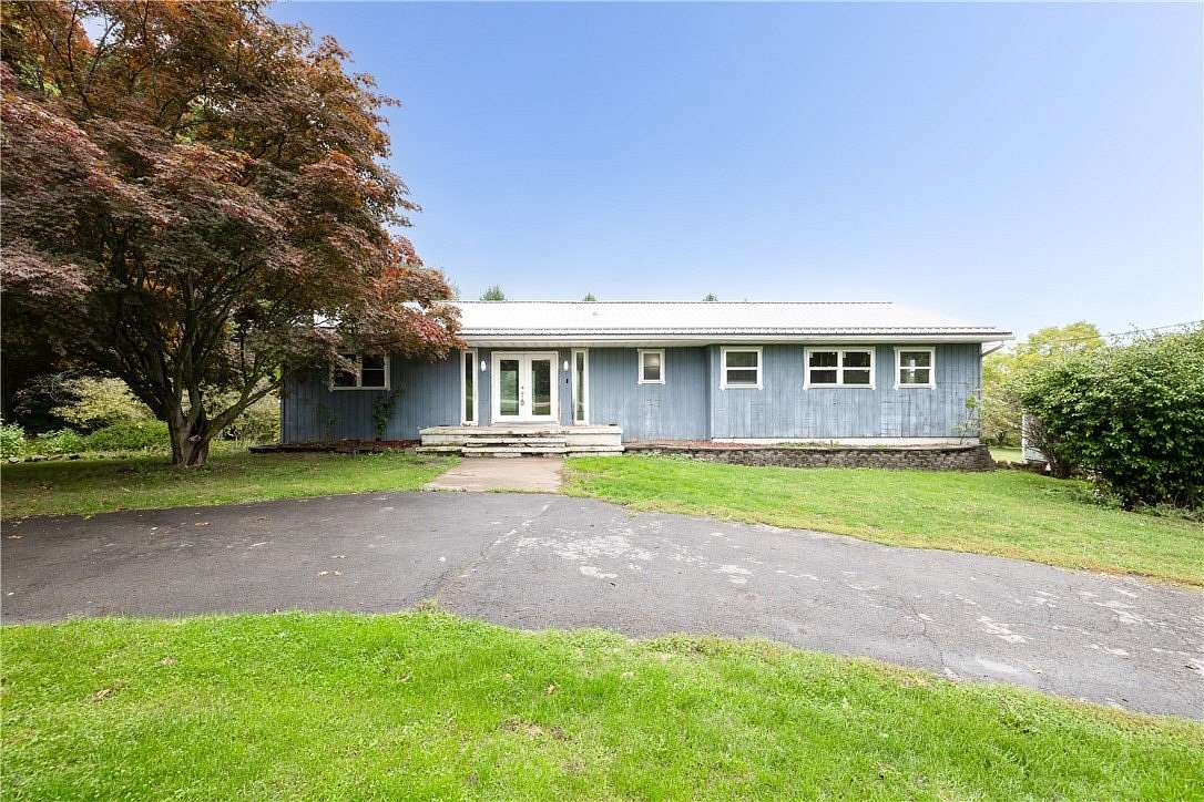 2.25 Acres of Residential Land with Home for Sale in Newark, New York