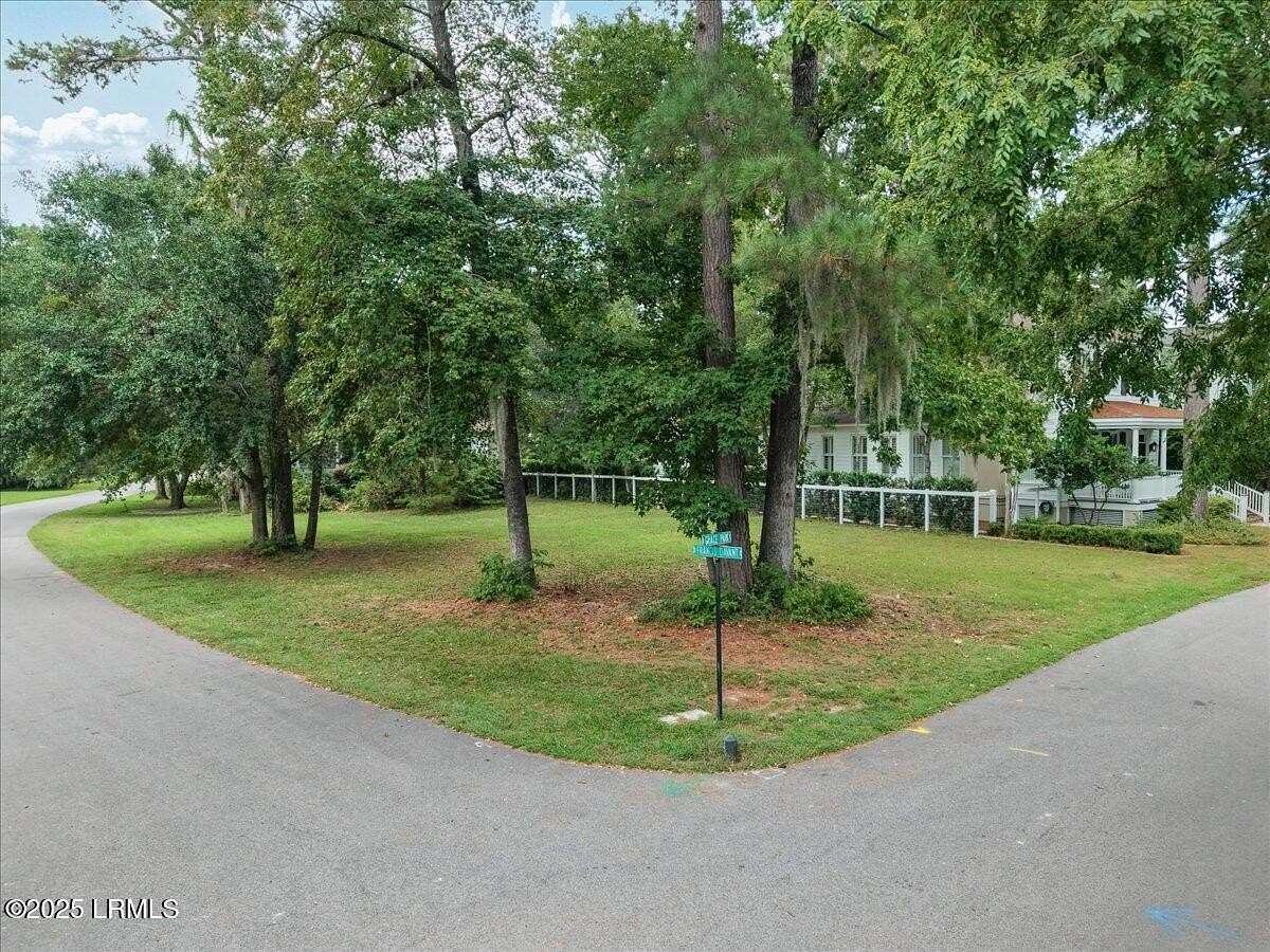0.19 Acres of Residential Land for Sale in Beaufort, South Carolina