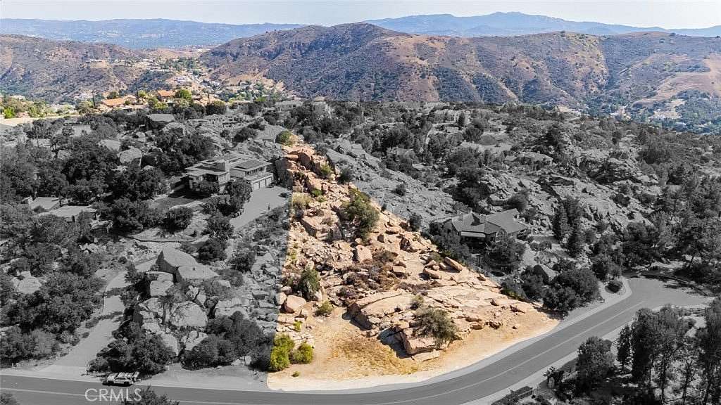 1 Acre of Residential Land for Sale in Bell Canyon, California